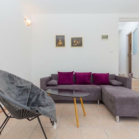 Apartment Kucera Rovinj Bagian luar foto