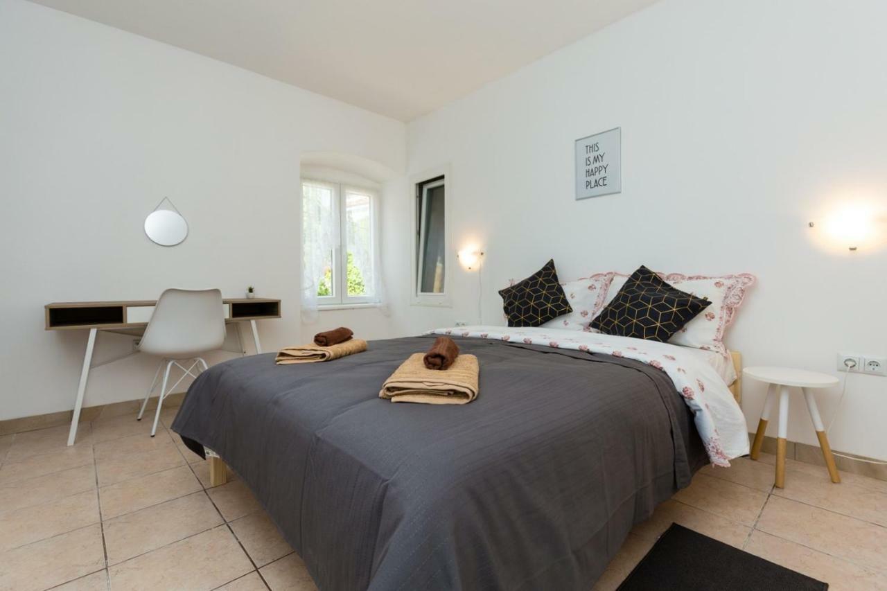 Apartment Kucera Rovinj Bagian luar foto