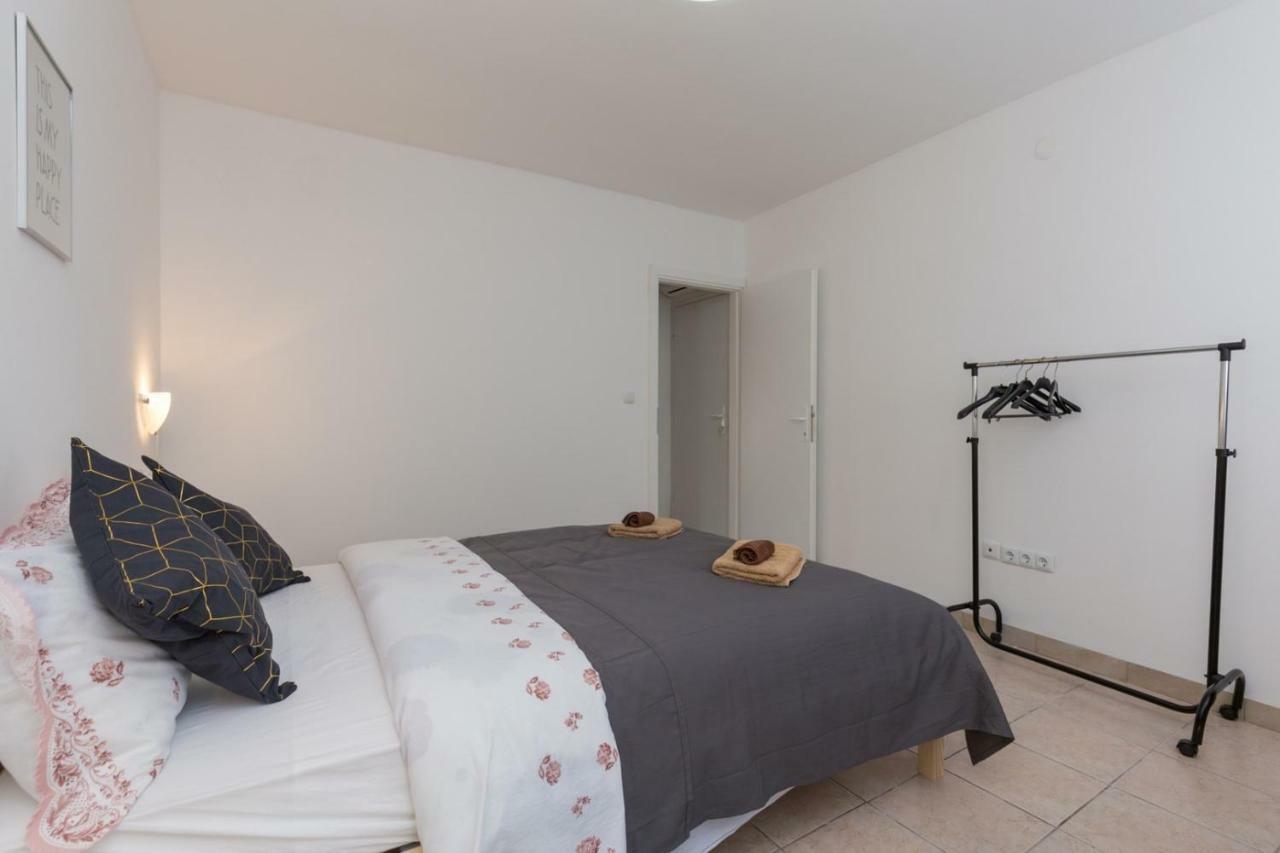 Apartment Kucera Rovinj Bagian luar foto