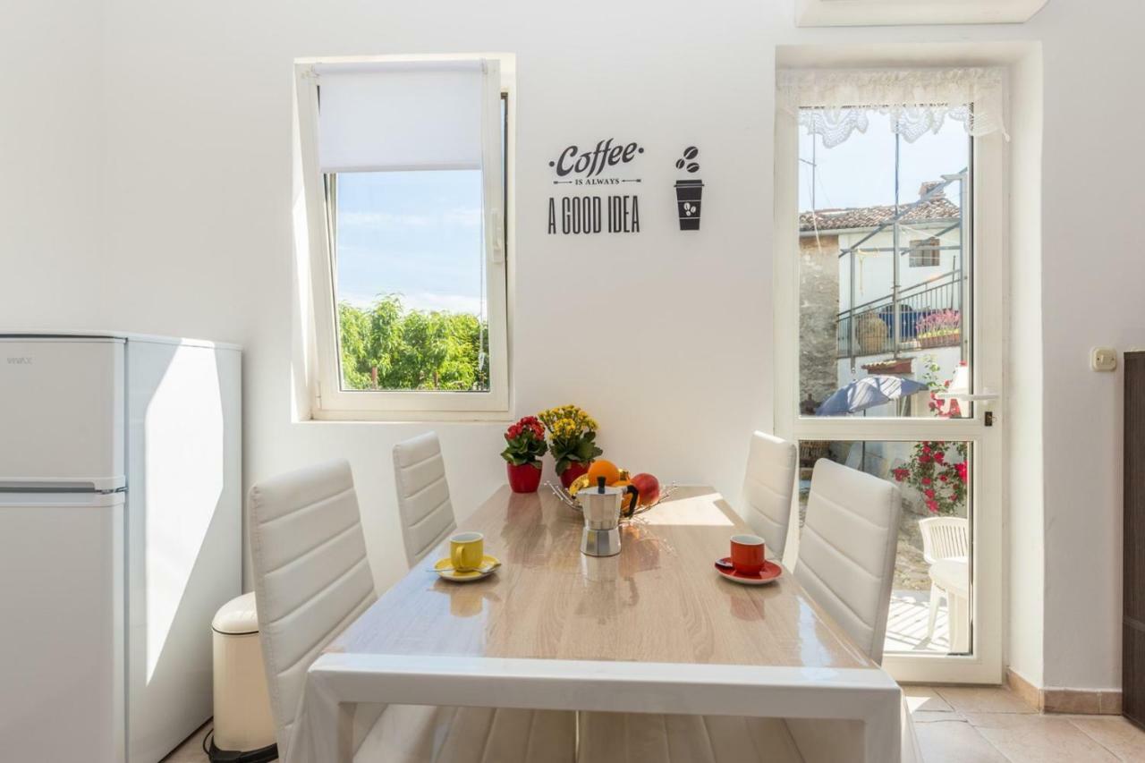 Apartment Kucera Rovinj Bagian luar foto